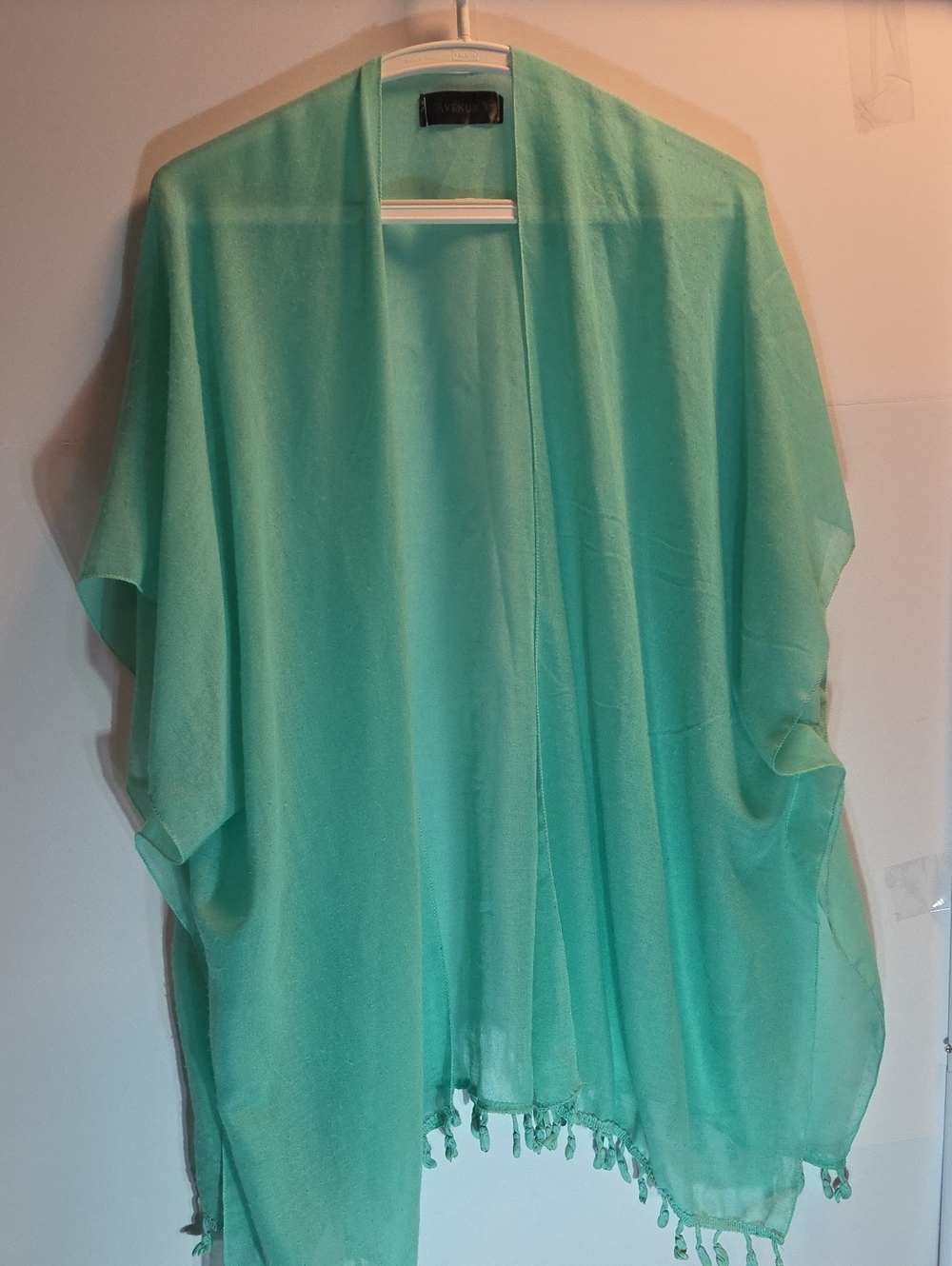 Avenue 9 Seafoam Green Lightweight Kimono with Tassel Hem